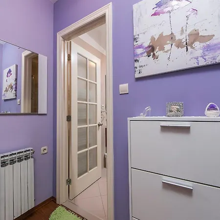 Apartment Gemuetliche Mit Terrasse In Bidol *